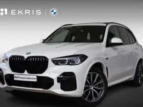 BMW X5 (2022)