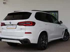 BMW X5 (2022) thumbnail 2