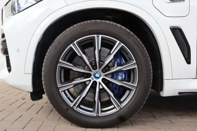 BMW X5 (2022) thumbnail 6