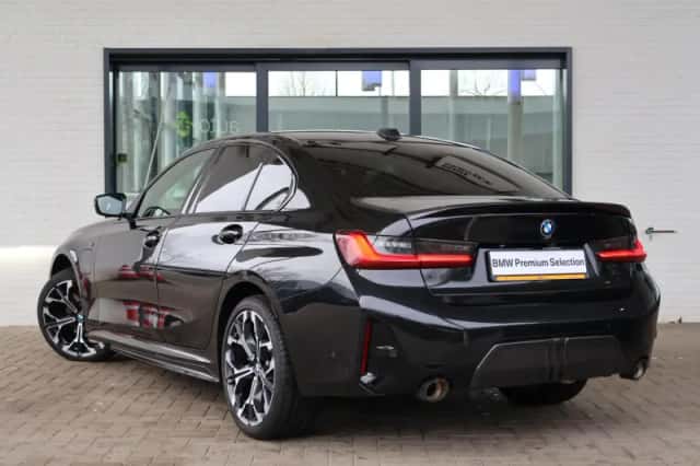 BMW 3-Serie (2025) thumbnail 2