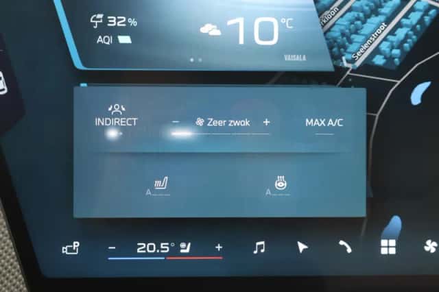 BMW iX3 (2026) thumbnail 25