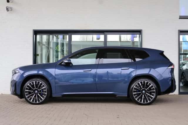 BMW iX3 (2026) thumbnail 5
