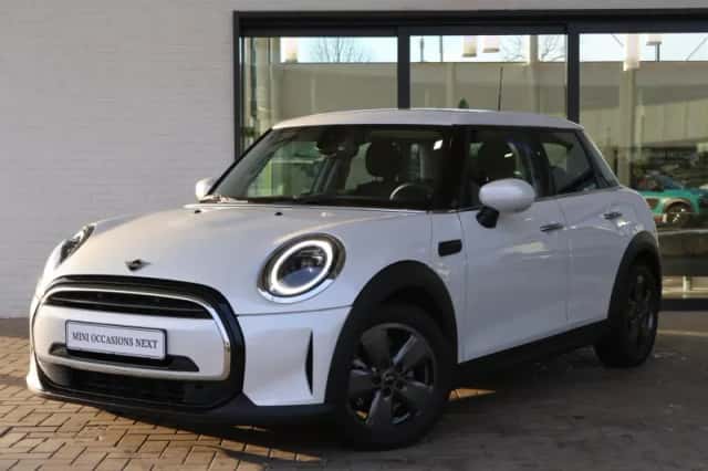 MINI Cooper (2024) thumbnail 20