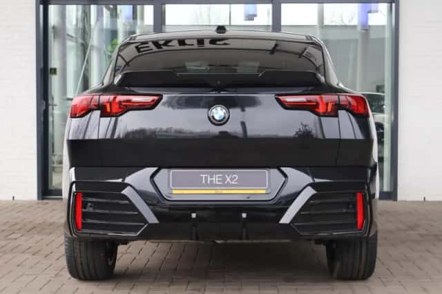 BMW X2 (2025) thumbnail 4