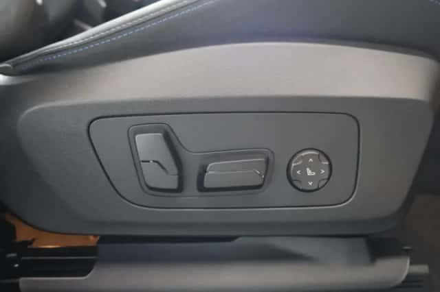 BMW X2 (2025) thumbnail 8
