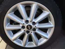 MINI Clubman (2022) thumbnail 4