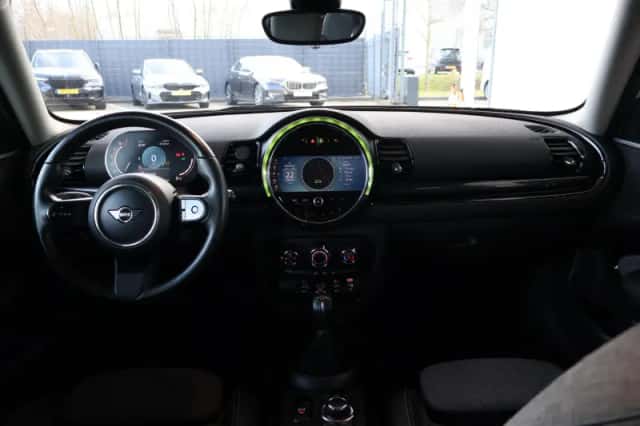 MINI Clubman (2022) thumbnail 9
