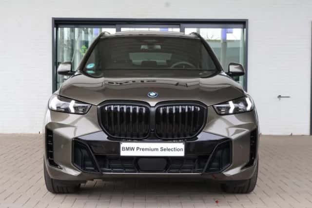 BMW X5 (2026) thumbnail 3