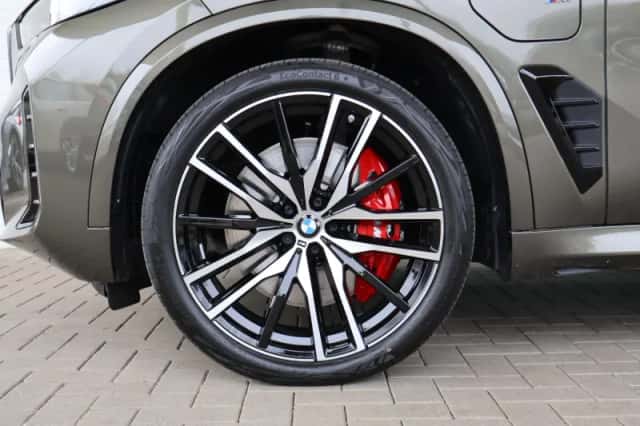 BMW X5 (2026) thumbnail 6