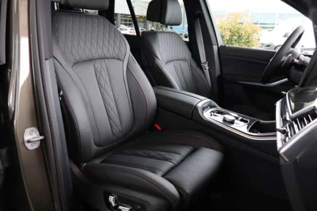 BMW X5 (2026) thumbnail 7