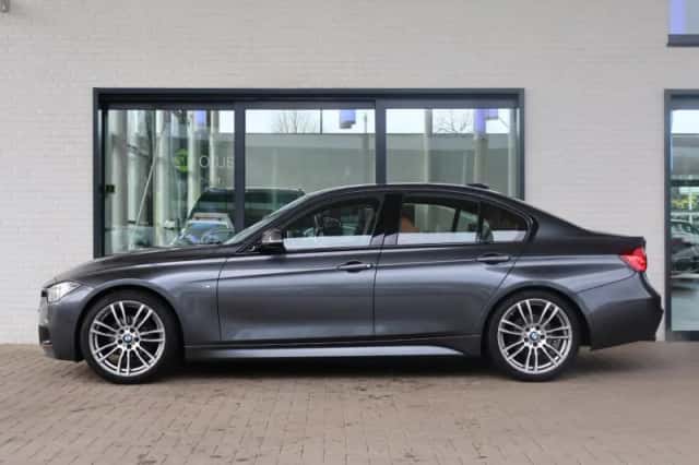 BMW 3-Serie (2019) thumbnail 5
