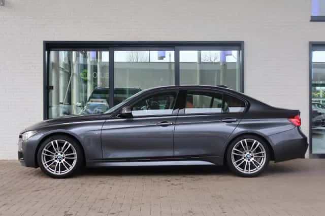 BMW 3-Serie (2019) thumbnail 5