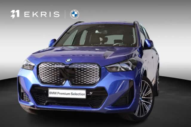 BMW iX1 (2025) thumbnail 1