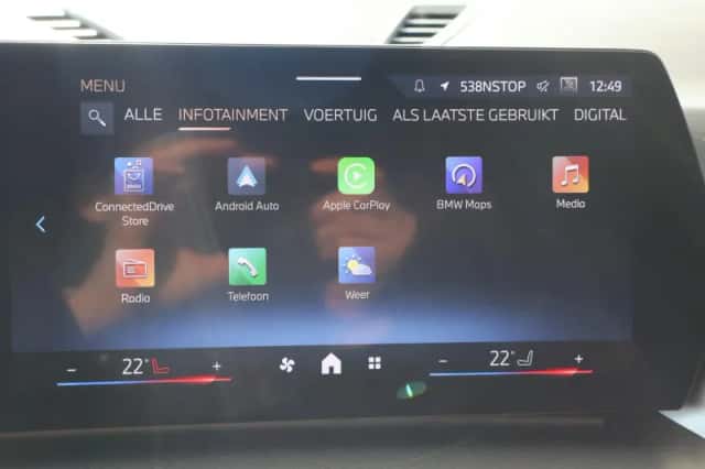 BMW iX1 (2025) thumbnail 15