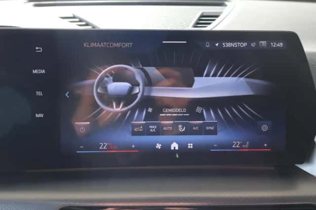 BMW iX1 (2025) thumbnail 17