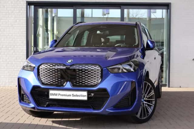 BMW iX1 (2025) thumbnail 18