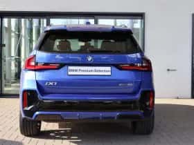 BMW iX1 (2025) thumbnail 5
