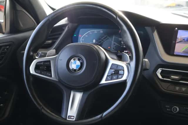 BMW 1-Serie (2022) thumbnail 9