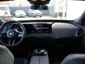 BMW iX (2026) thumbnail 11