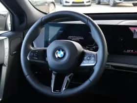 BMW iX (2026) thumbnail 13