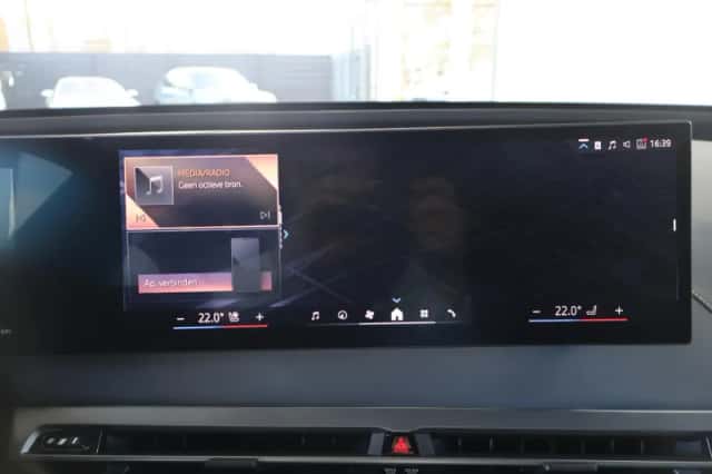 BMW iX (2026) thumbnail 19