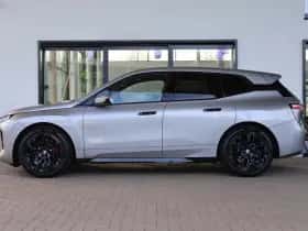 BMW iX (2026) thumbnail 5
