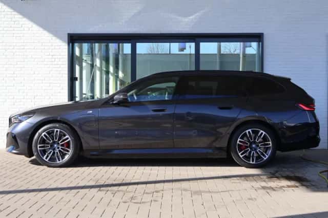 BMW 5-Serie (2025) thumbnail 3