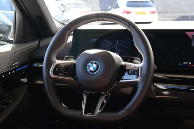 BMW 5-Serie (2025) thumbnail 12