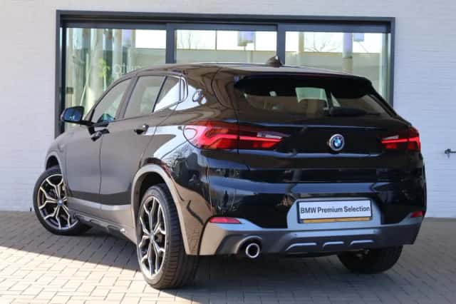 BMW X2 (2023) thumbnail 2