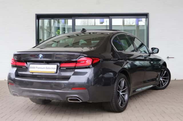 BMW 5-Serie (2022) thumbnail 2