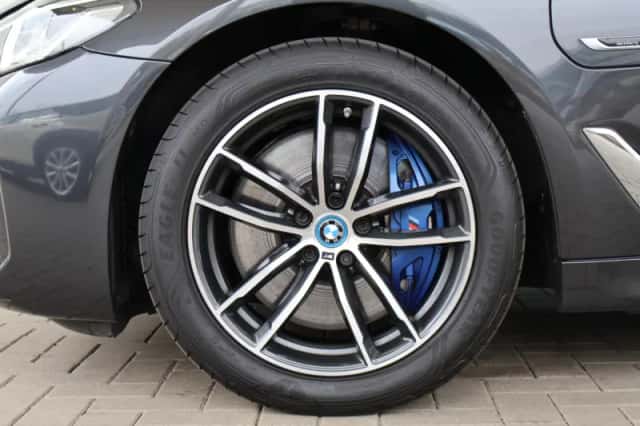 BMW 5-Serie (2022) thumbnail 6