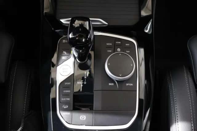BMW X3 (2022) thumbnail 23