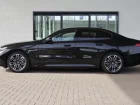 BMW i5 (2026) thumbnail 5