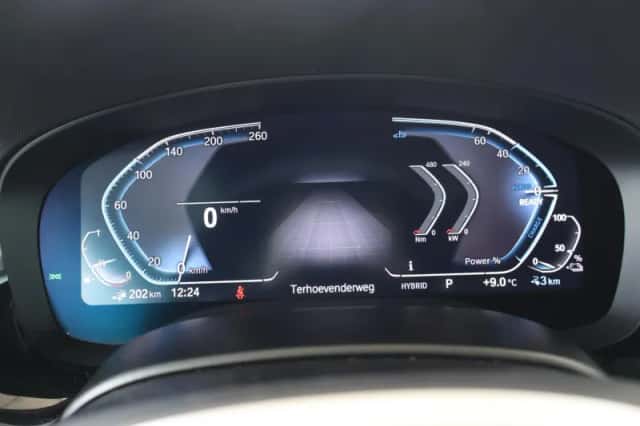 BMW 5-Serie (2023) thumbnail 16