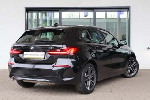 BMW 1-Serie (2022) thumbnail 2