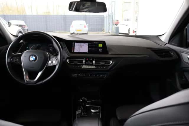 BMW 1-Serie (2022) thumbnail 9