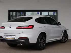 BMW X4 (2019) thumbnail 2