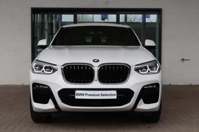 BMW X4 (2019) thumbnail 3