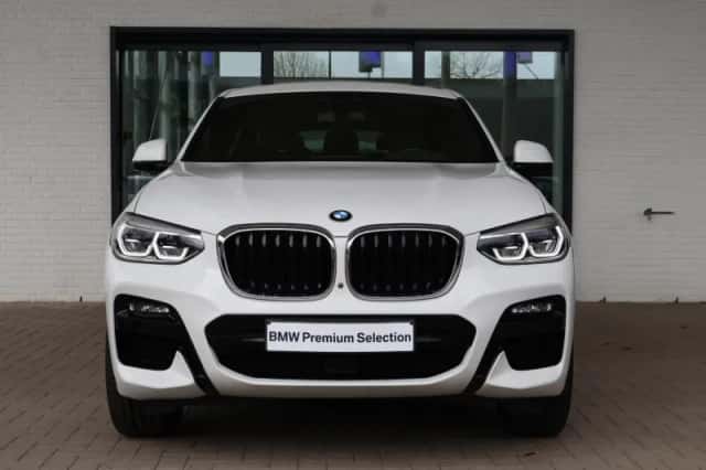 BMW X4 (2019) thumbnail 3