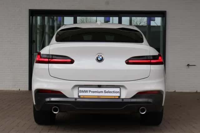 BMW X4 (2019) thumbnail 4