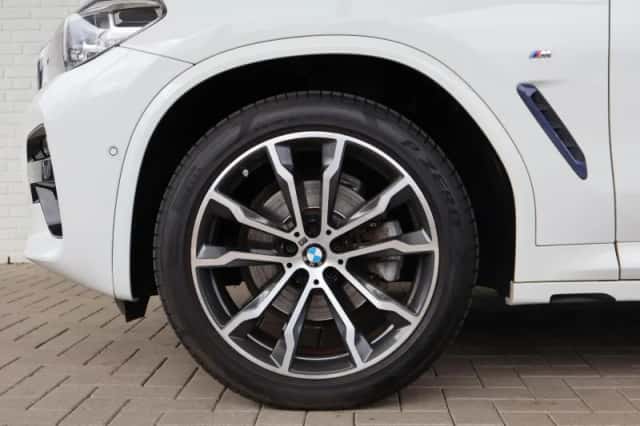 BMW X4 (2019) thumbnail 6