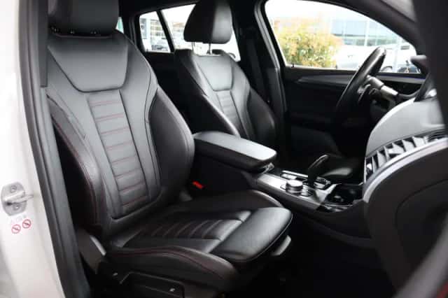 BMW X4 (2019) thumbnail 7