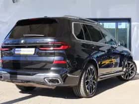 BMW X7 (2025) thumbnail 2