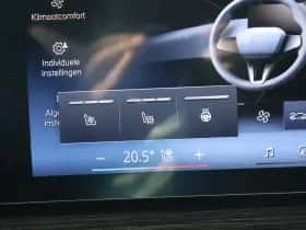 BMW X7 (2025) thumbnail 24