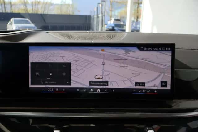 BMW X7 (2025) thumbnail 25