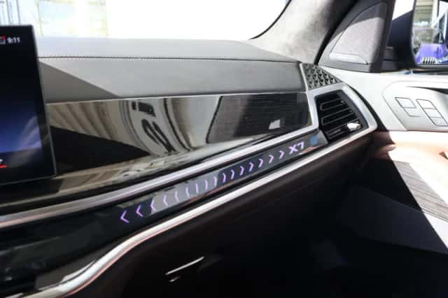 BMW X7 (2025) thumbnail 28