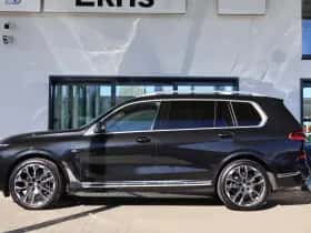 BMW X7 (2025) thumbnail 5