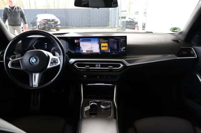 BMW 3-Serie (2023) thumbnail 10