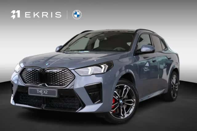 BMW iX2 (2026) thumbnail 1