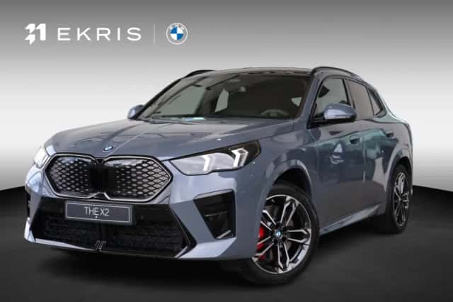 BMW iX2 (2026) thumbnail 1